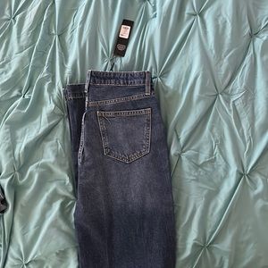 Fashion Nova size 1 flare jeans